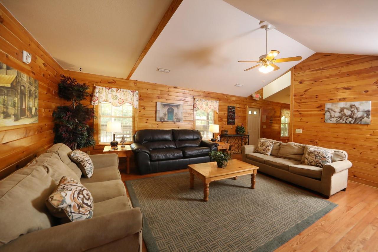 Oak Tree Lodge #3 Pigeon Forge Ngoại thất bức ảnh